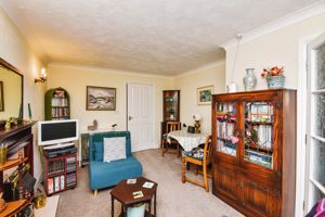 Living Room- click for photo gallery